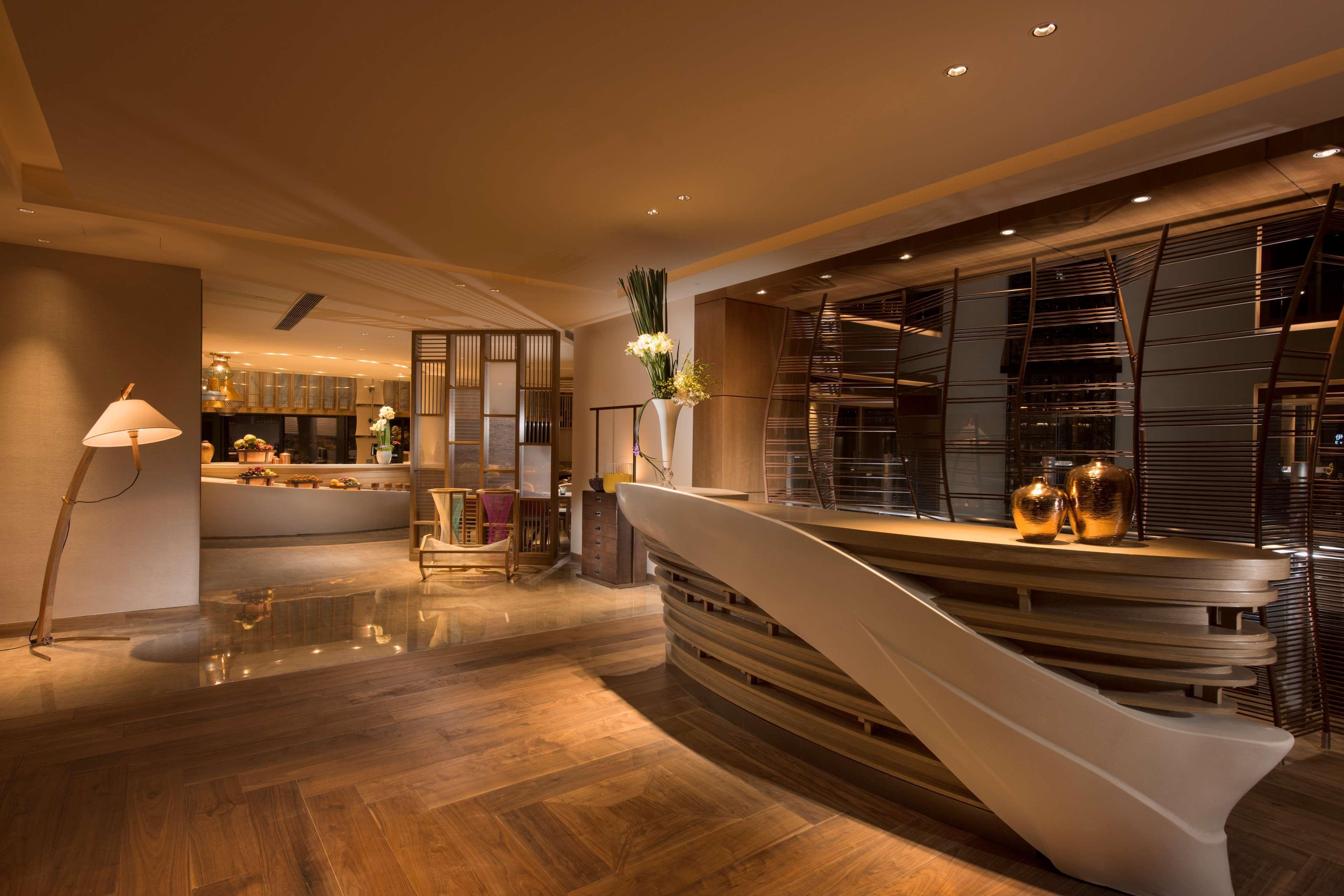 Hilton Beijing Hotel Bagian luar foto