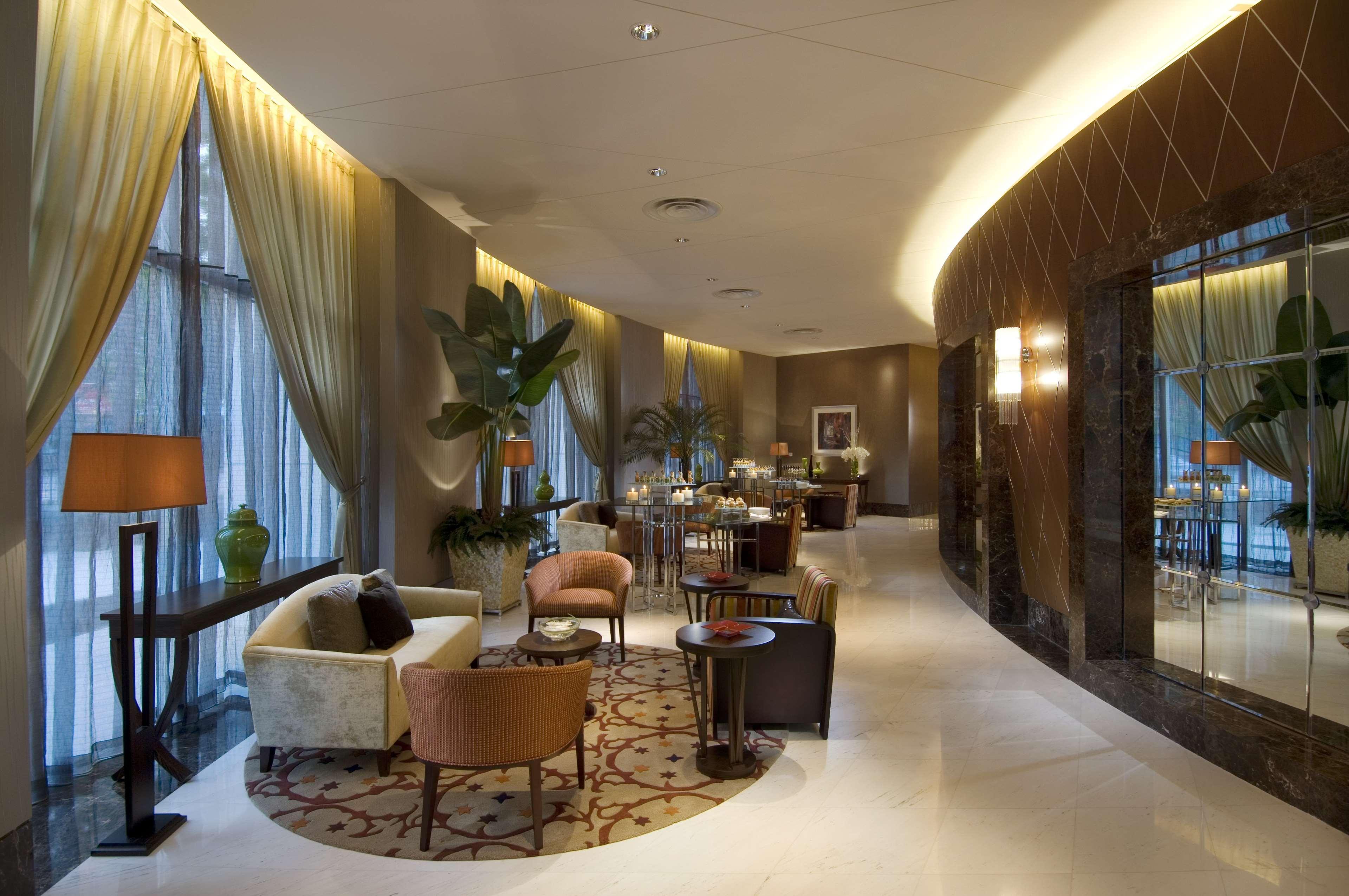 Hilton Beijing Hotel Bagian luar foto